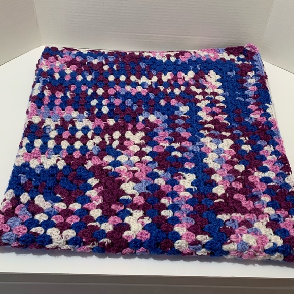 Stroller, Car, Bassinet, Crib, Lap Handmade Crocheted Blanket New - Picture 2 of 10